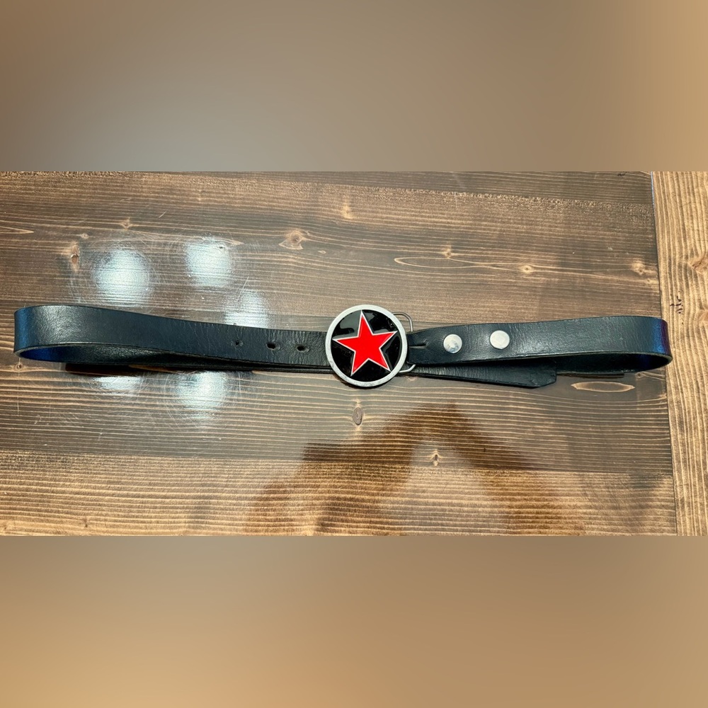 Black‎ Leather Belt with Removable Pewter Red Star Buckle